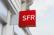 SFR logo enseigne carré rouge boutique